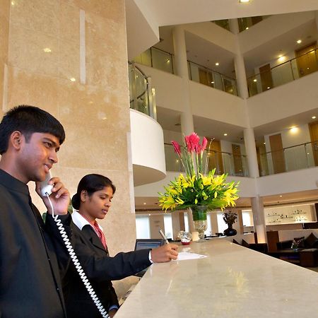 Peerless Hotel Hyderabad Exterior foto