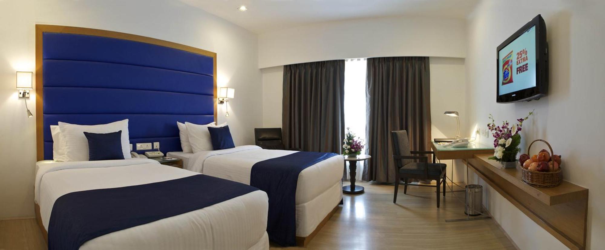 Peerless Hotel Hyderabad Exterior foto